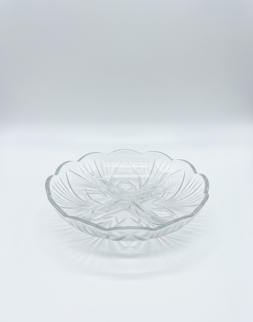 Ramequin festonné en verre ciselé